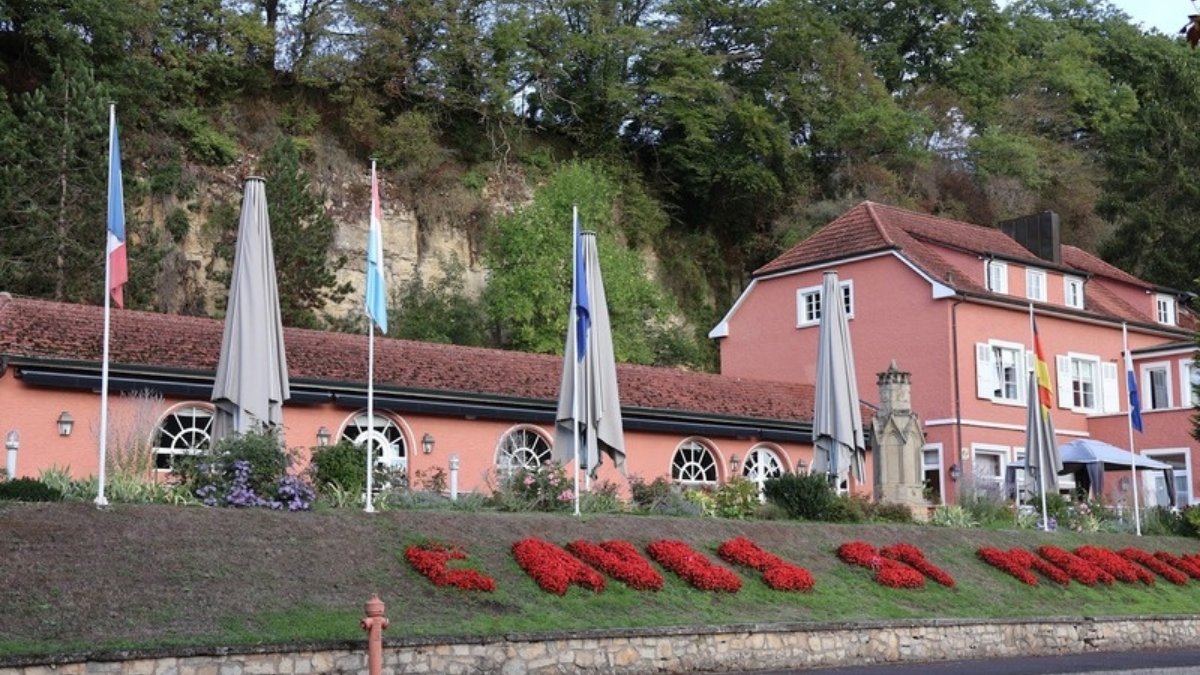 ルクセンブルク・レミッヒのワイナリーCaves St Martin(2022年ヨーロッパ旅行 Day6〜7のアイキャッチ画像)